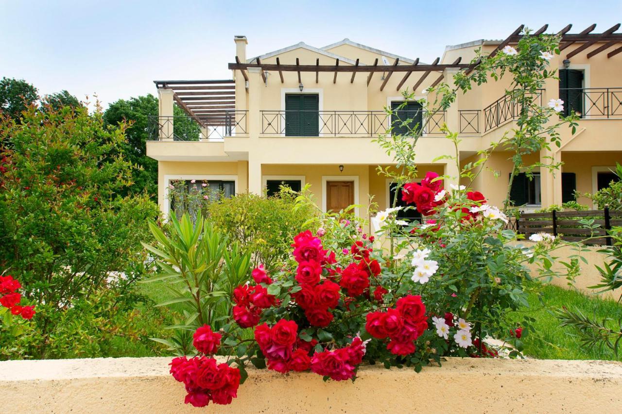 Rose House Vakantiehuis Kompítsion